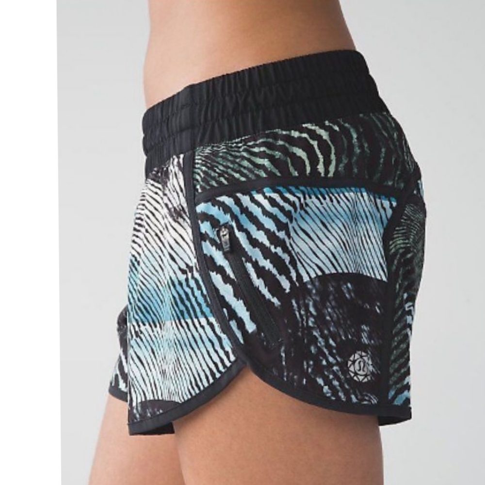 lululemon Seawheeze tracker shorts
